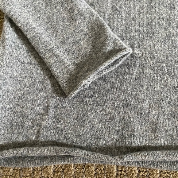 Vince cashmere v neck sweater charcoal grey - Picture 3 of 5